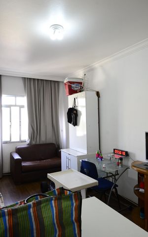 Apartamento à venda com 100m², 3 quartos e sem vagaSala