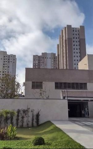 Apartamento à venda com 41m², 2 quartos e 1 vaga Apartamento à venda com 41m², 2 quartos e 1 vagaFachada