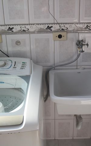 Apartamento à venda com 84m², 3 quartos e 1 vagaÁrea de Serviço