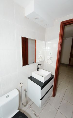 Casa para alugar com 120m², 2 quartos e 1 vaga Casa para alugar com 120m², 2 quartos e 1 vagaBanheiro da Suíte 2