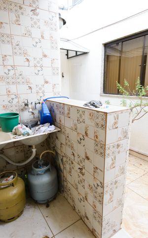 Casa para alugar com 120m², 2 quartos e 1 vaga Casa para alugar com 120m², 2 quartos e 1 vagaÁrea de Serviço