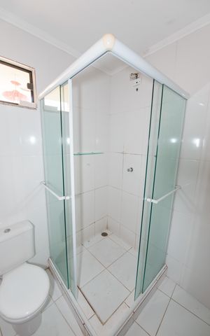 Casa para alugar com 120m², 2 quartos e 1 vaga Casa para alugar com 120m², 2 quartos e 1 vagaBanheiro da Suíte 1
