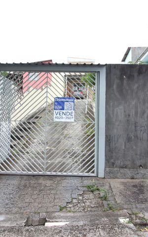 Casa à venda com 111m², 3 quartos e 6 vagasFachada