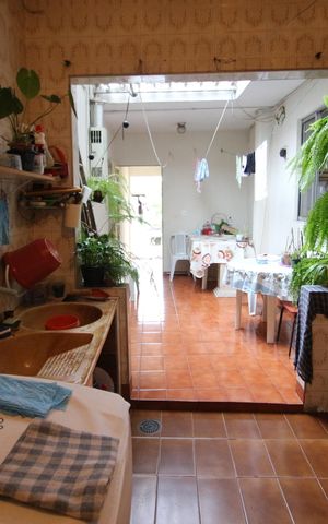 Casa à venda com 111m², 3 quartos e 6 vagasÁrea de Serviço