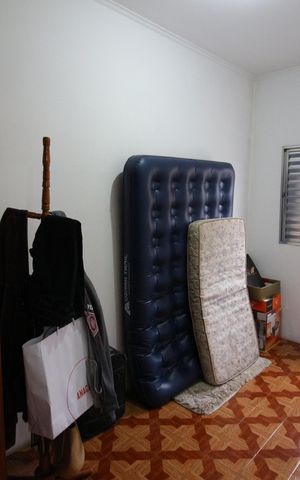 Casa à venda com 111m², 3 quartos e 6 vagasQuarto 3