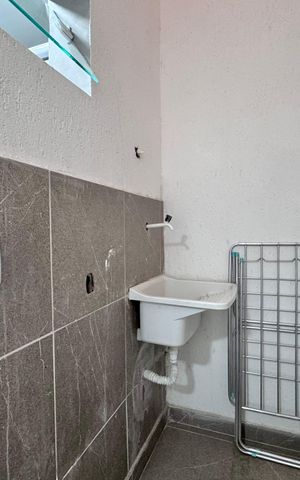 Casa de condomínio para alugar com 30m², 1 quarto e 1 vaga Casa de condomínio para alugar com 30m², 1 quarto e 1 vagaÁrea de Serviço