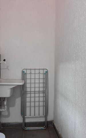 Casa de condomínio para alugar com 30m², 1 quarto e 1 vaga Casa de condomínio para alugar com 30m², 1 quarto e 1 vagaÁrea de Serviço