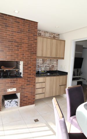 Apartamento para alugar com 64m², 2 quartos e 1 vagaSacada
