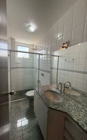 Apartamento à venda com 95m², 3 quartos e 2 vagas Apartamento à venda com 95m², 3 quartos e 2 vagasBanheiro social