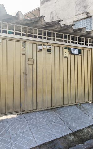 Casa à venda com 207m², 2 quartos e 3 vagasFachada