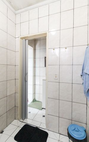 Casa à venda com 207m², 2 quartos e 3 vagasBanheiro