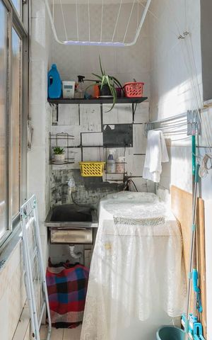 Apartamento à venda com 70m², 2 quartos e 1 vagaÁrea de Serviço