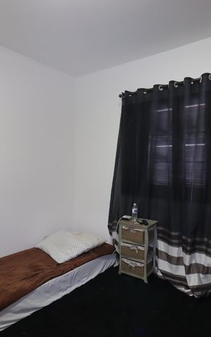 Casa à venda com 328m², 4 quartos e 4 vagasSuíte 2