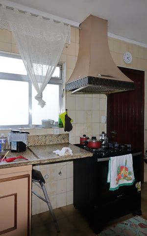 Casa à venda com 328m², 4 quartos e 4 vagasCozinha