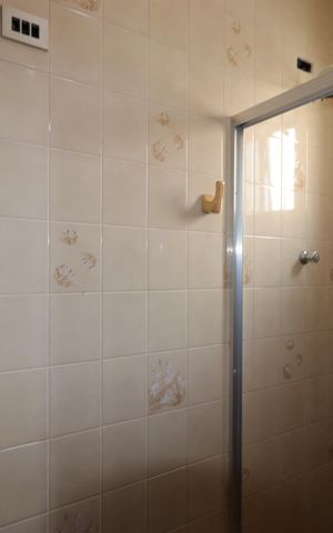 Casa à venda com 328m², 4 quartos e 4 vagasBanheiro da Suíte 1