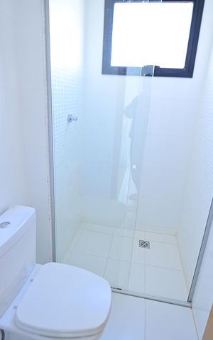 Apartamento à venda com 98m², 2 quartos e 2 vagas Apartamento à venda com 98m², 2 quartos e 2 vagasBanheiro da Suíte 1