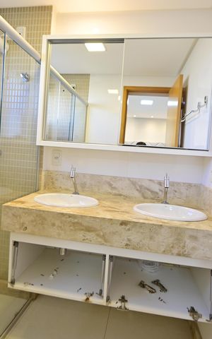 Apartamento à venda com 98m², 2 quartos e 2 vagas Apartamento à venda com 98m², 2 quartos e 2 vagasBanheiro da Suíte 2