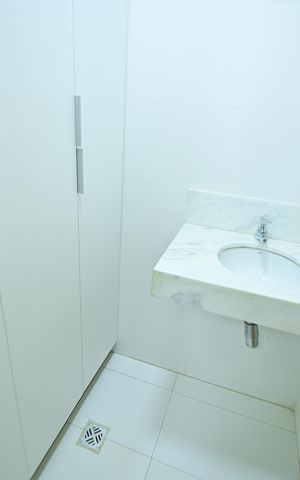 Apartamento à venda com 98m², 2 quartos e 2 vagas Apartamento à venda com 98m², 2 quartos e 2 vagasLavabo