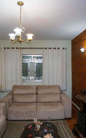 Casa para alugar com 350m², 3 quartos e 1 vagaSala