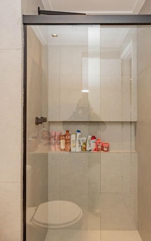 Apartamento à venda com 63m², 2 quartos e 2 vagasBanheiro Social