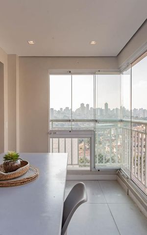Apartamento à venda com 63m², 2 quartos e 2 vagasVaranda da Sala