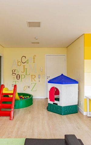 Apartamento à venda com 63m², 2 quartos e 2 vagas Apartamento à venda com 63m², 2 quartos e 2 vagasÁrea comum - Brinquedoteca