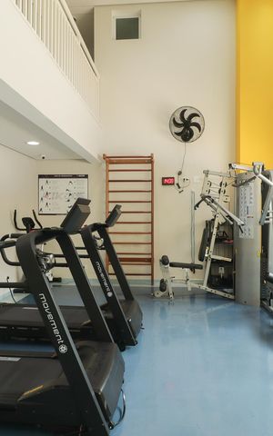 Apartamento à venda com 76m², 3 quartos e 2 vagas Apartamento à venda com 76m², 3 quartos e 2 vagasAcademia