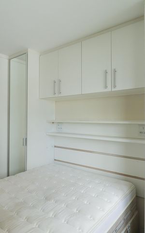 Apartamento à venda com 76m², 3 quartos e 2 vagas Apartamento à venda com 76m², 3 quartos e 2 vagasSuíte