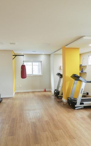 Apartamento à venda com 76m², 3 quartos e 2 vagas Apartamento à venda com 76m², 3 quartos e 2 vagasAcademia