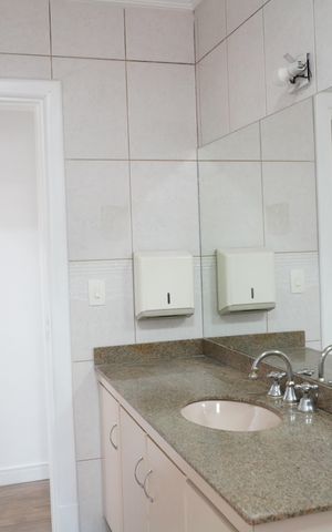 Casa à venda com 252m², 1 quarto e 2 vagasBanheiro Social