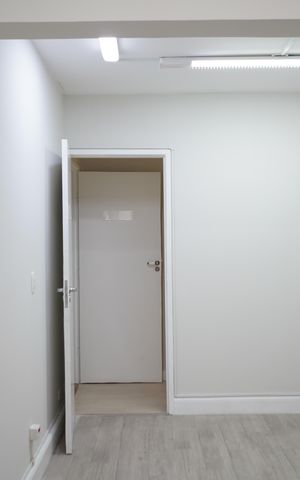 Casa à venda com 252m², 1 quarto e 2 vagasQuarto 2