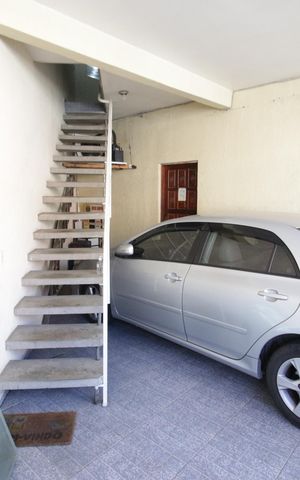 Casa à venda com 266m², 3 quartos e 1 vagaGaragem