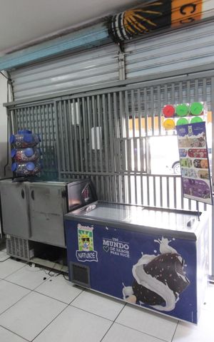 Casa à venda com 266m², 3 quartos e 1 vagaSalão da garagem