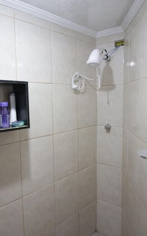 Casa à venda com 266m², 3 quartos e 1 vagaBanheiro 2