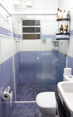 Casa à venda com 266m², 3 quartos e 1 vagaBanheiro