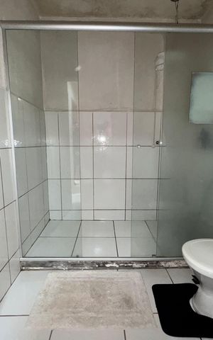 Apartamento à venda com 48m², 2 quartos e 1 vaga Apartamento à venda com 48m², 2 quartos e 1 vagaBanheiro