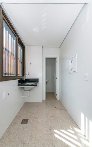 Apartamento para alugar com 160m², 4 quartos e 3 vagas Apartamento para alugar com 160m², 4 quartos e 3 vagasÁrea de Serviço