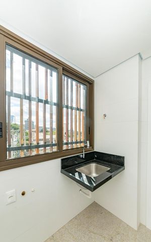 Apartamento para alugar com 160m², 4 quartos e 3 vagas Apartamento para alugar com 160m², 4 quartos e 3 vagasÁrea de Serviço