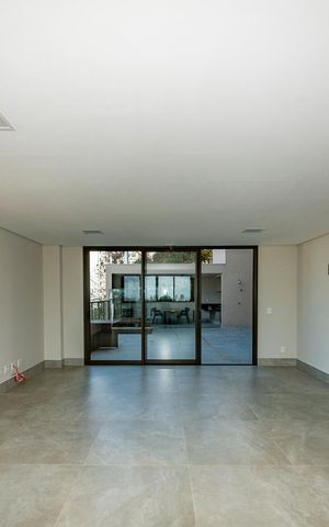 Apartamento para alugar com 160m², 4 quartos e 3 vagas Apartamento para alugar com 160m², 4 quartos e 3 vagasÁrea comum