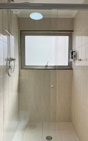 Apartamento à venda com 70m², 2 quartos e 1 vaga Apartamento à venda com 70m², 2 quartos e 1 vagaBanheiro