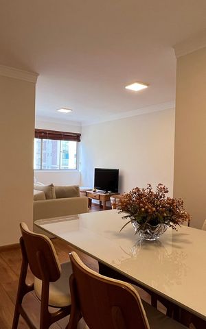 Apartamento à venda com 70m², 2 quartos e 1 vaga Apartamento à venda com 70m², 2 quartos e 1 vagaSala de Jantar