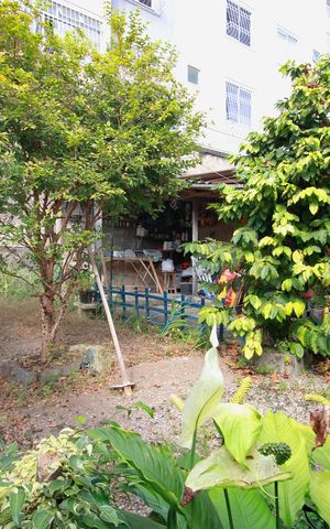 Casa à venda com 400m², 4 quartos e 6 vagasQuintal