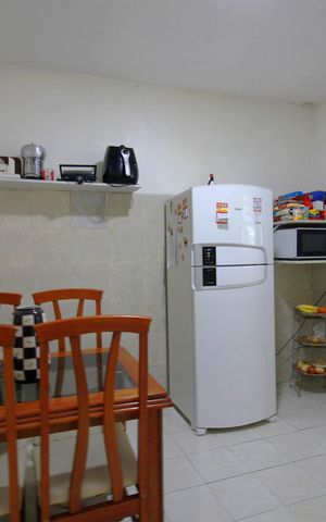Casa à venda com 400m², 4 quartos e 6 vagasCopa