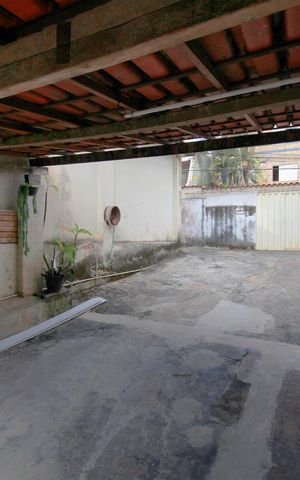 Casa à venda com 400m², 4 quartos e 6 vagasGaragem