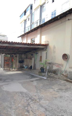 Casa à venda com 400m², 4 quartos e 6 vagasGaragem