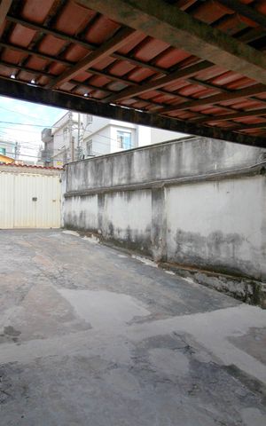Casa à venda com 400m², 4 quartos e 6 vagasGaragem