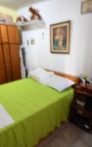 Casa à venda com 100m², 2 quartos e 3 vagasQuarto de Serviço