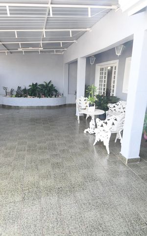 Casa à venda com 100m², 2 quartos e 3 vagasGaragem