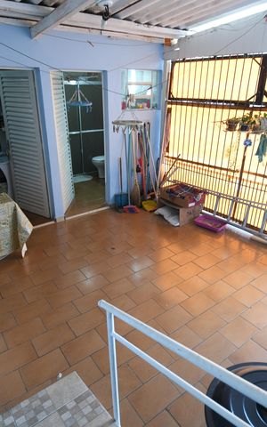 Casa à venda com 100m², 2 quartos e 3 vagasÁrea de Serviço