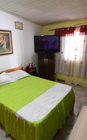 Casa à venda com 100m², 2 quartos e 3 vagasQuarto de Serviço